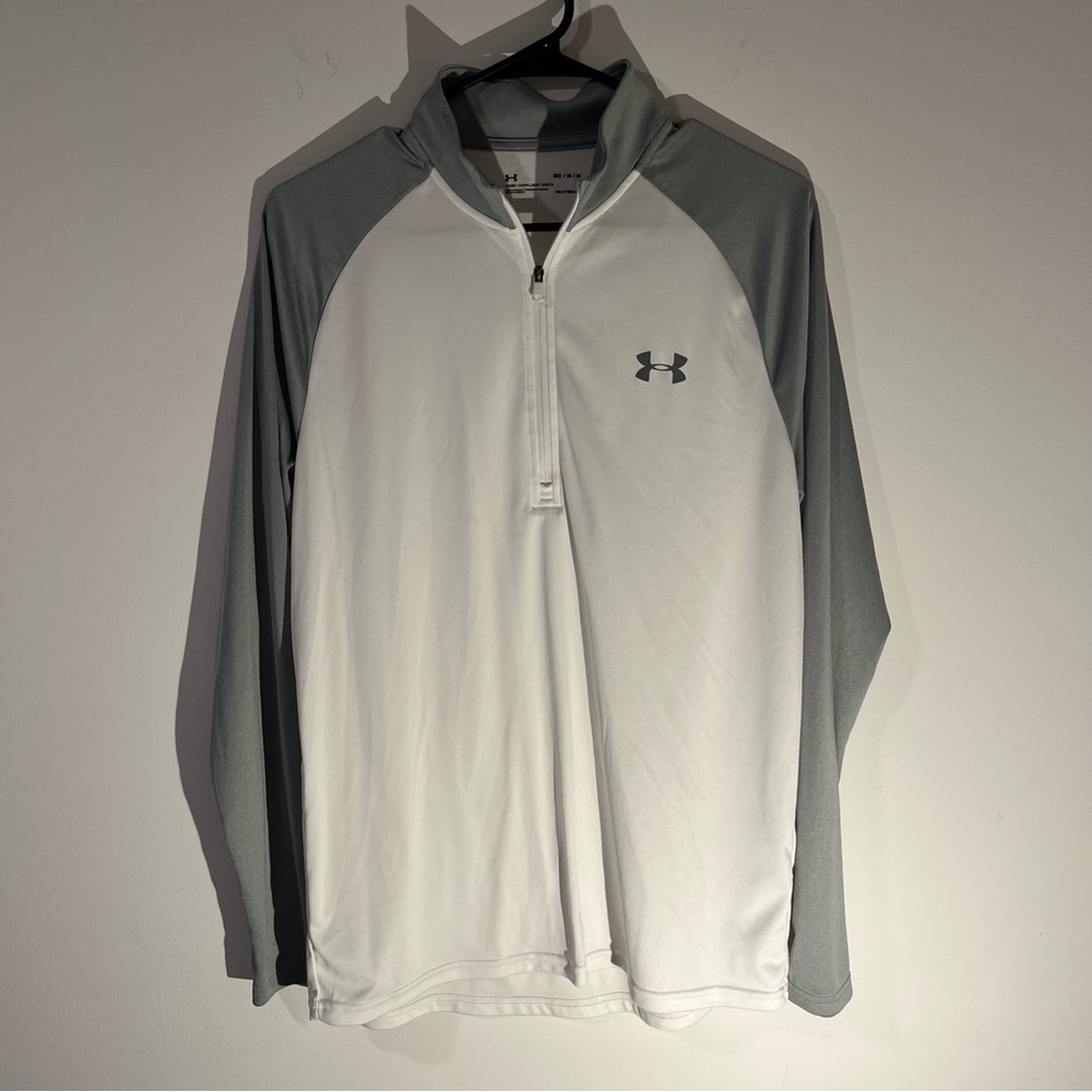 Under Armour Size MD Velocity 1/4 Zip